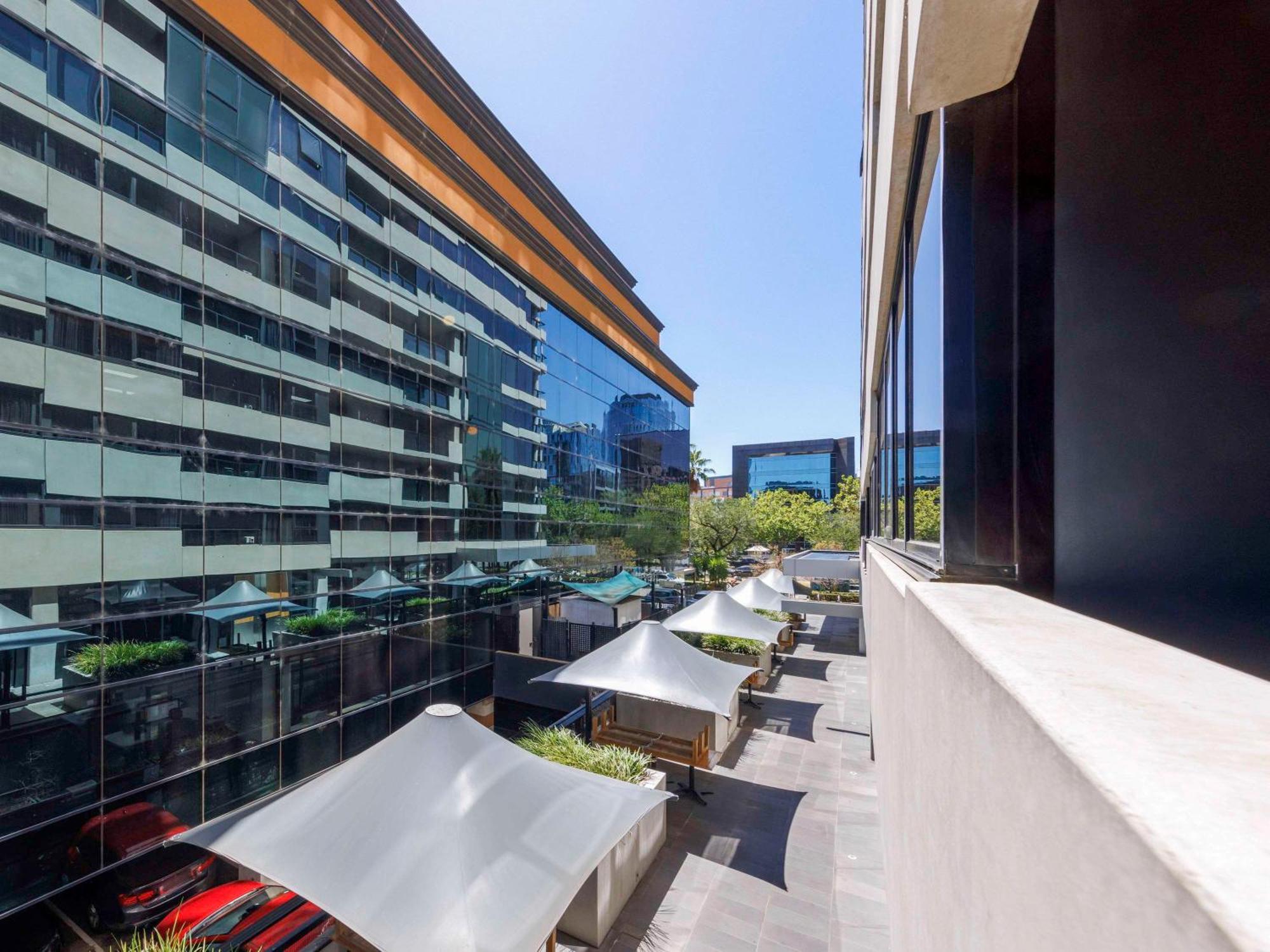 Mercure Melbourne St Kilda Road エクステリア 写真
