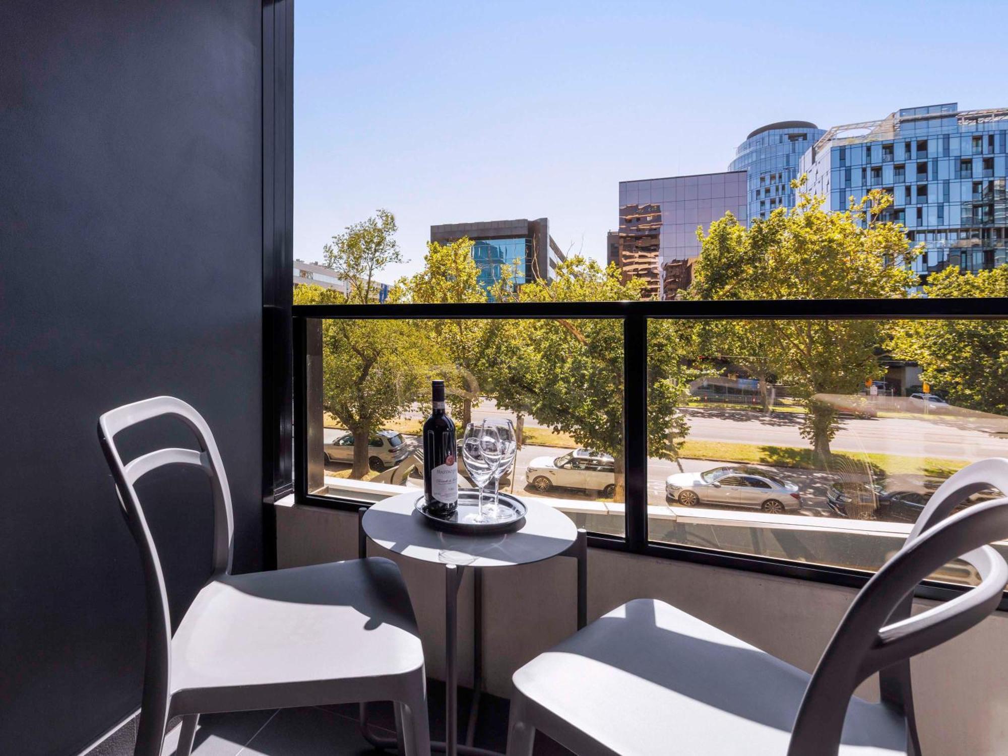 Mercure Melbourne St Kilda Road エクステリア 写真